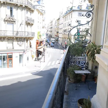 Stylish Apartment#paris La Fayette# Opera Apartment Paris